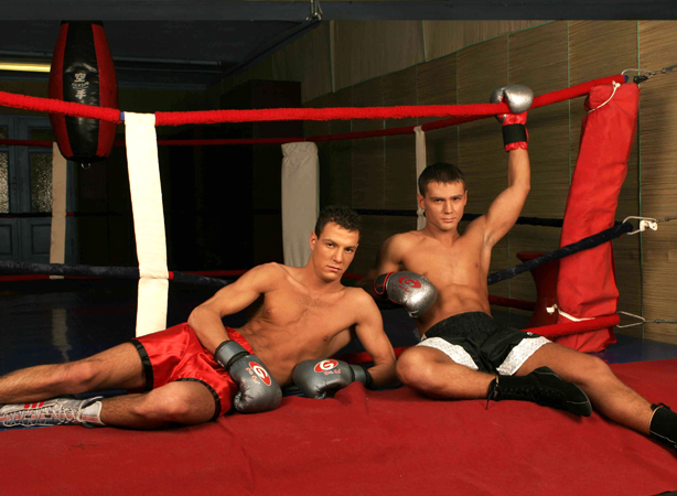 KNOCK OUT a 150 Photos