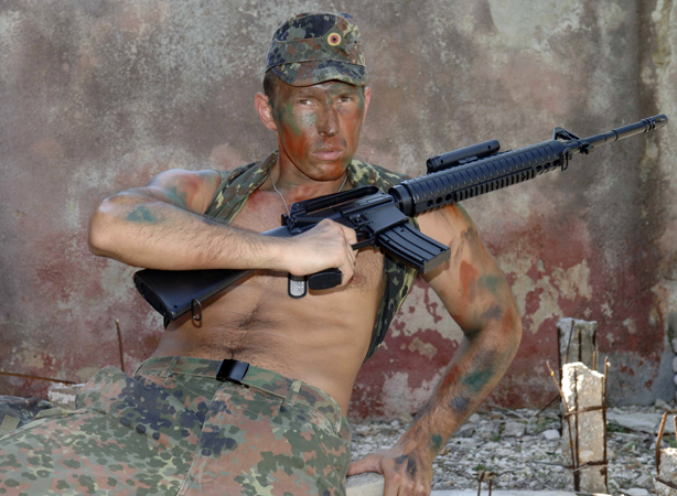 PASSIONS OF WAR4 130 Photos